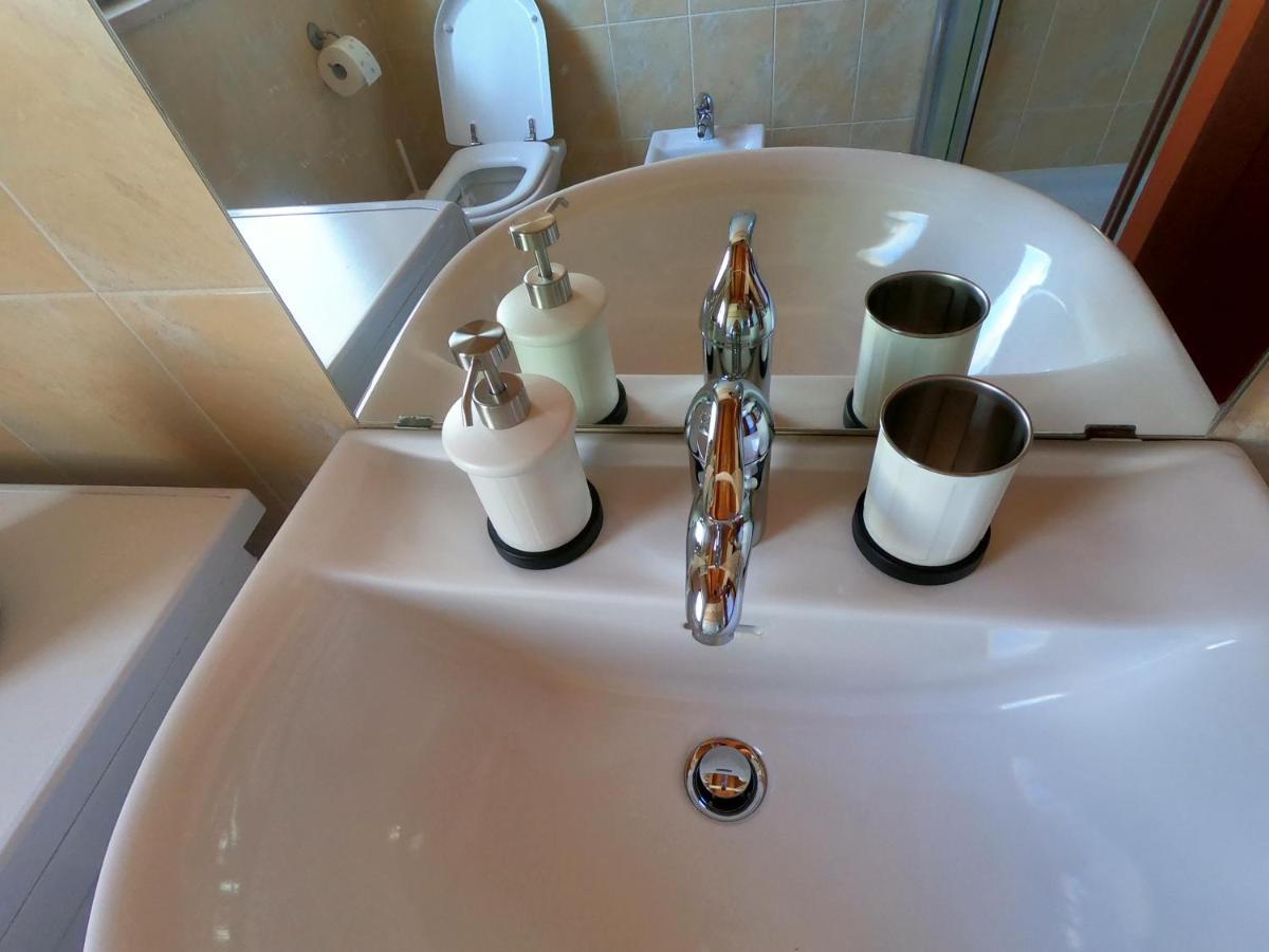Montesilvano MarinaAttico Petfriendly Con Terrazzo, Via Del Borgo公寓 外观 照片